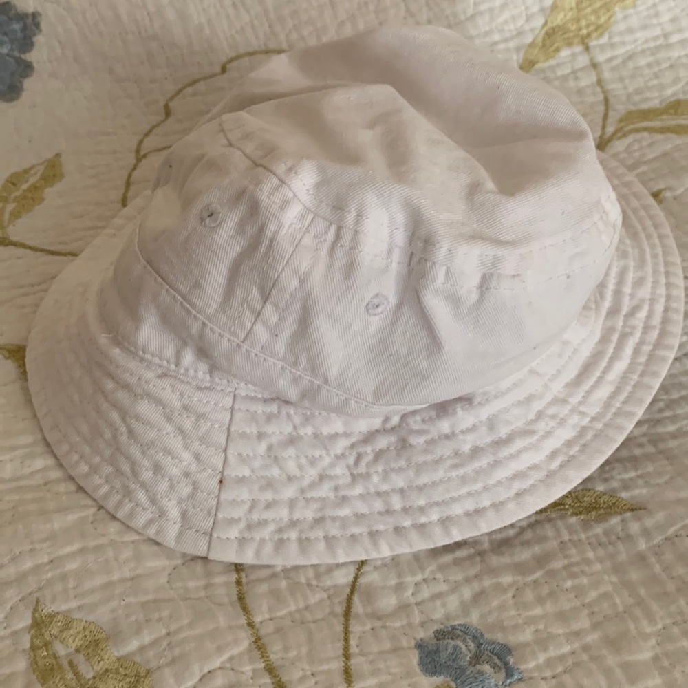 Unisex bucket hat